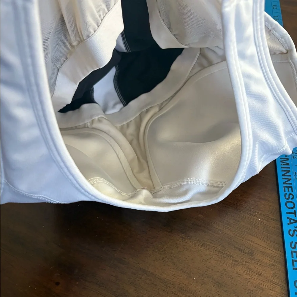 Athleta Women’s One X White Black Tank Top Sporty Fitness Gym